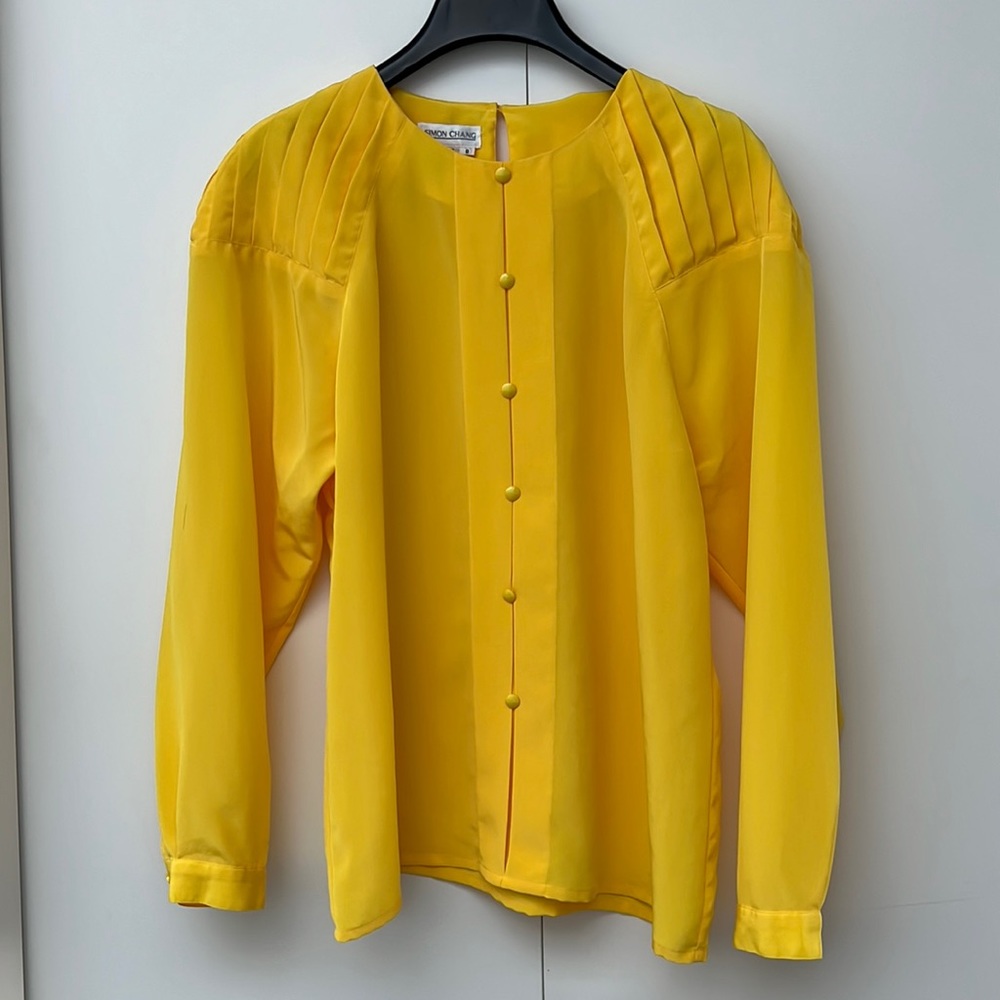 SIMON CHANG | Yellow Blouse with Pleated Details - Picture 2 of 14